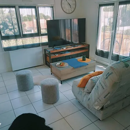 Joli A La Apartment